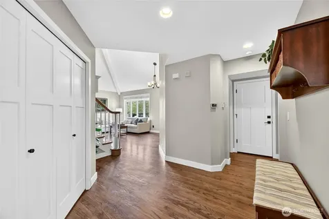 24861 NE 1st Place Sammamish WA 98074