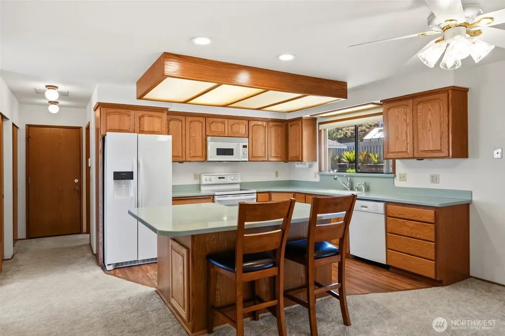 1356 E 8th Street Port Angeles WA 98362