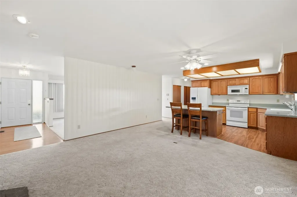 1356 E 8th Street Port Angeles WA 98362
