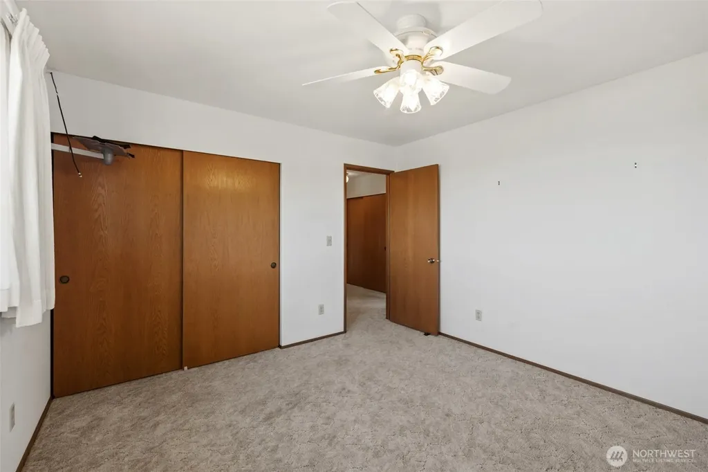 1356 E 8th Street Port Angeles WA 98362