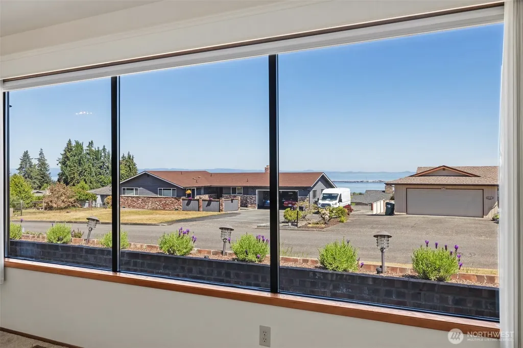 1356 E 8th Street Port Angeles WA 98362