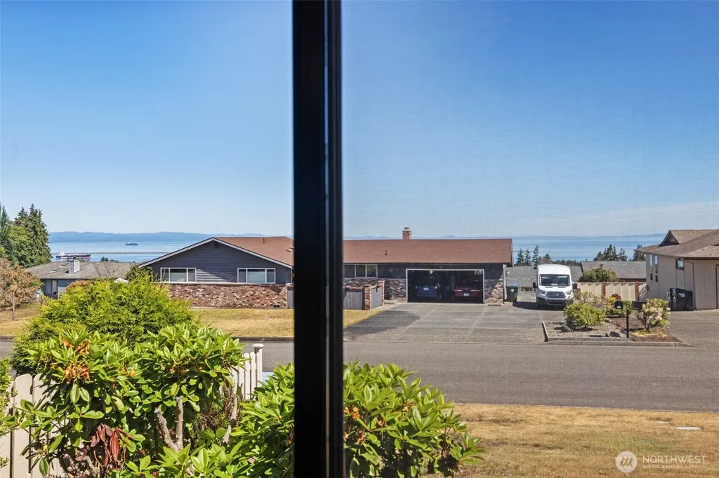 1356 E 8th Street Port Angeles WA 98362