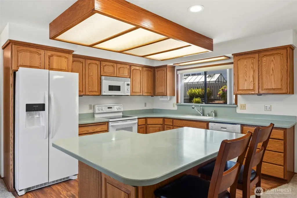 1356 E 8th Street Port Angeles WA 98362