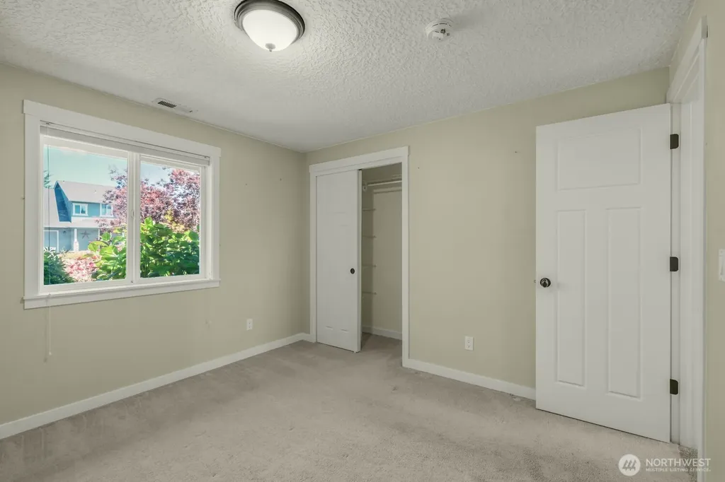 305 NE 12th Street Battle Ground WA 98604