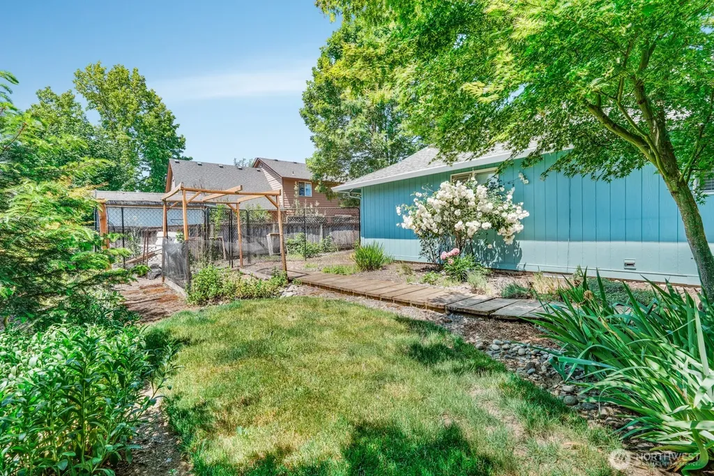 305 NE 12th Street Battle Ground WA 98604
