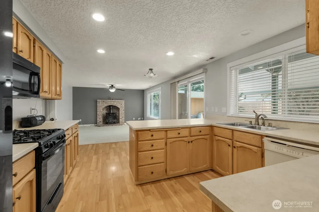 305 NE 12th Street Battle Ground WA 98604