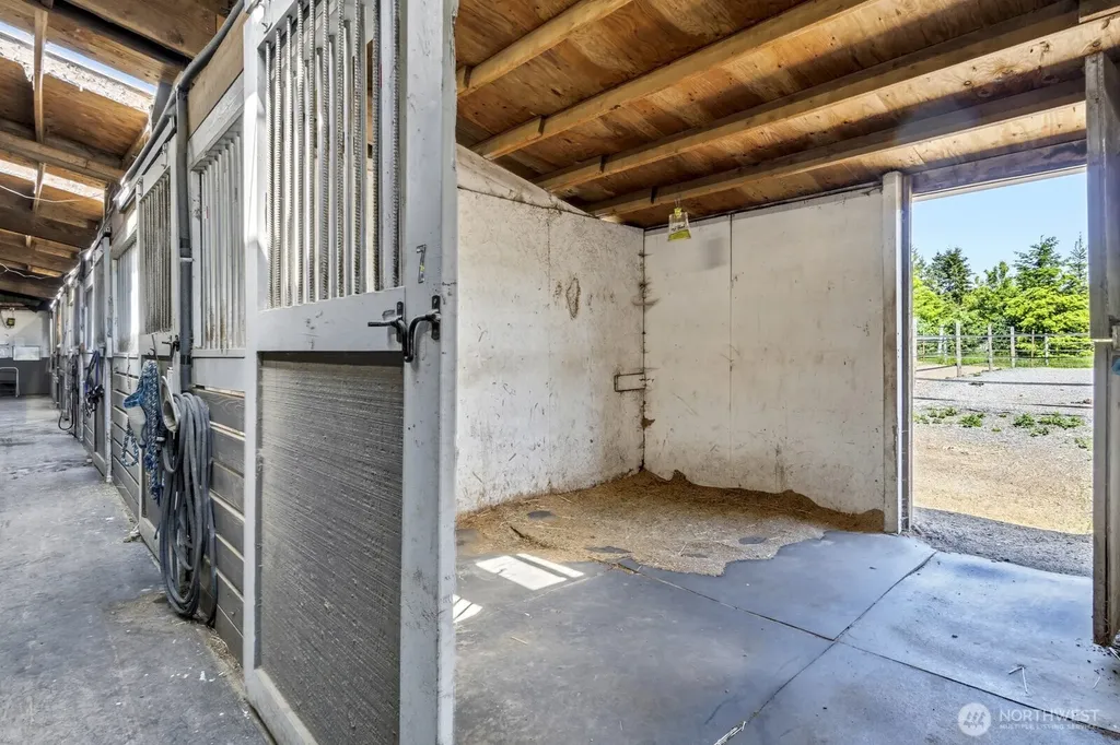 1242 N Fork Road Chehalis WA 98532