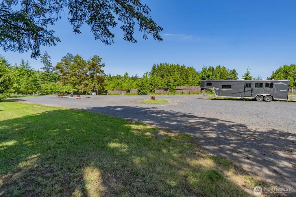1242 N Fork Road Chehalis WA 98532