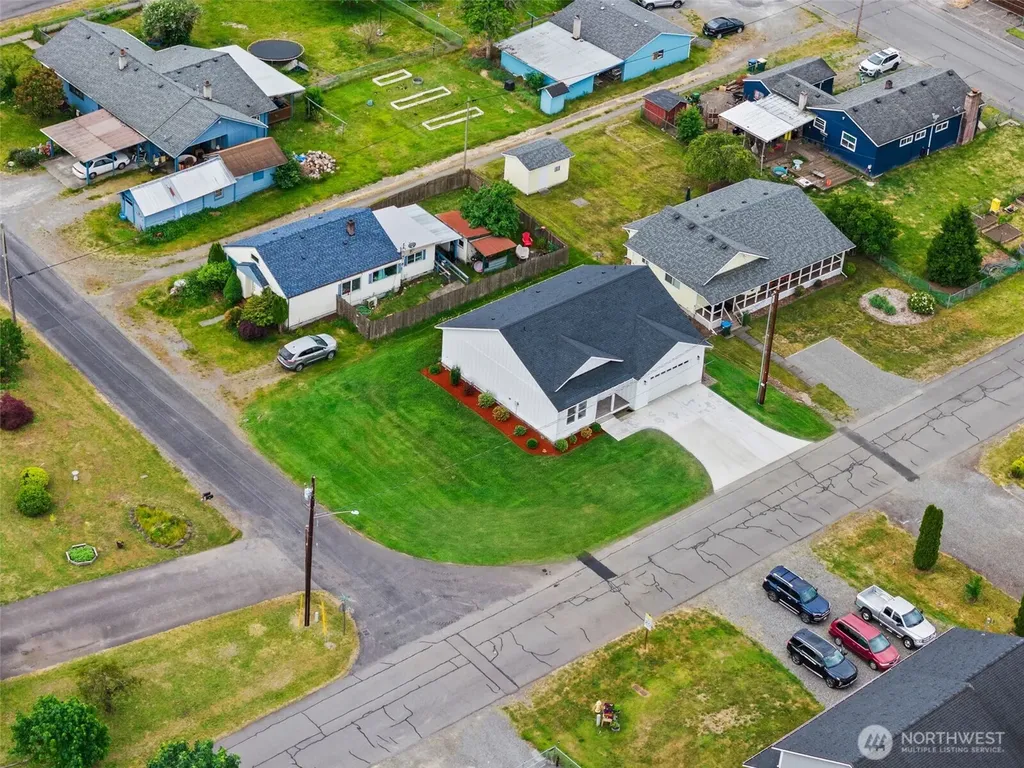 475 Garfield Ave E Tenino WA 98589