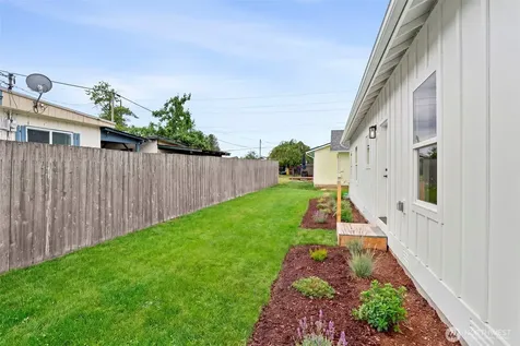475 Garfield Ave E Tenino WA 98589