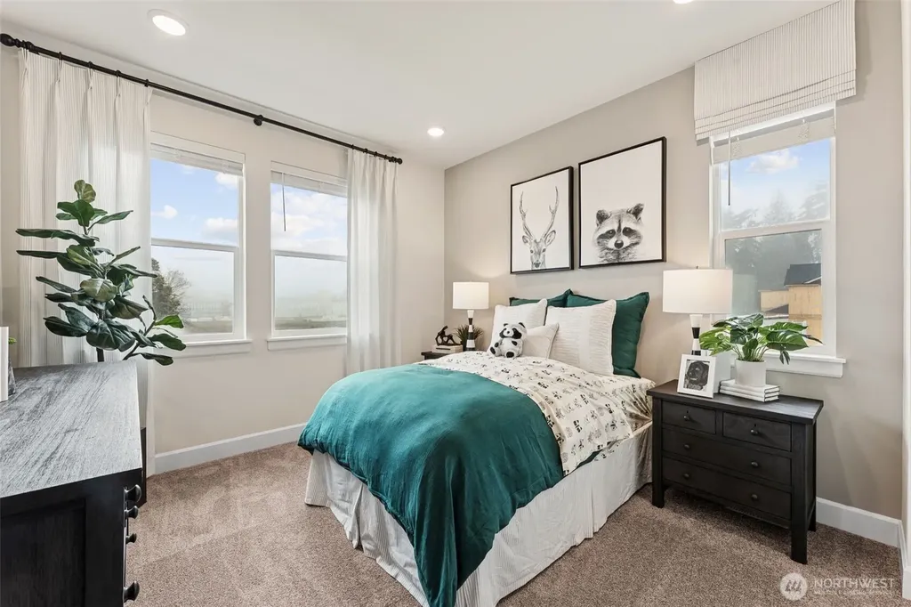 2218 Oak Court Milton WA 98354