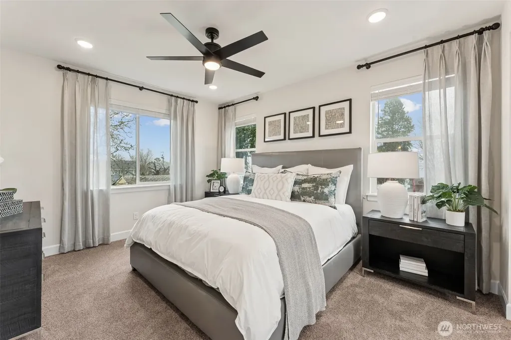 2218 Oak Court Milton WA 98354