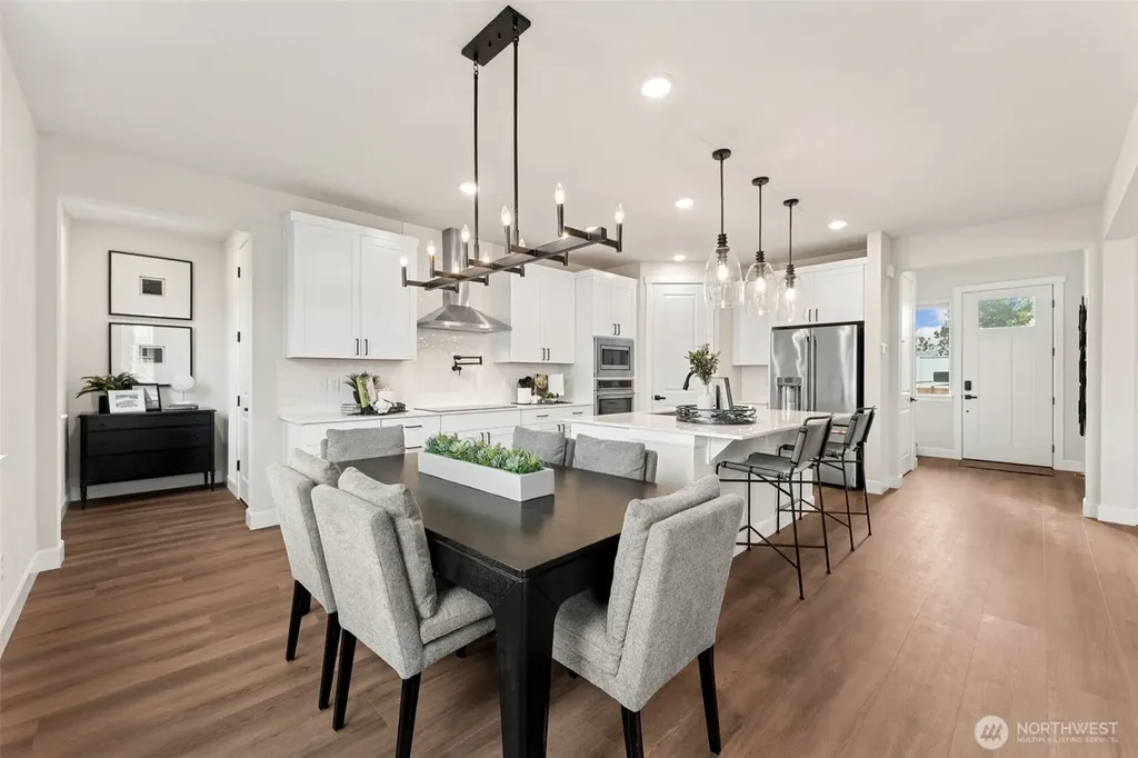 2218 Oak Court Milton WA 98354