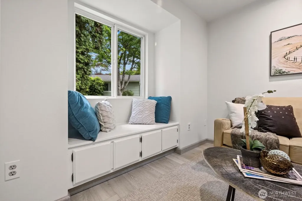 12005 NE 134th Place Kirkland WA 98034