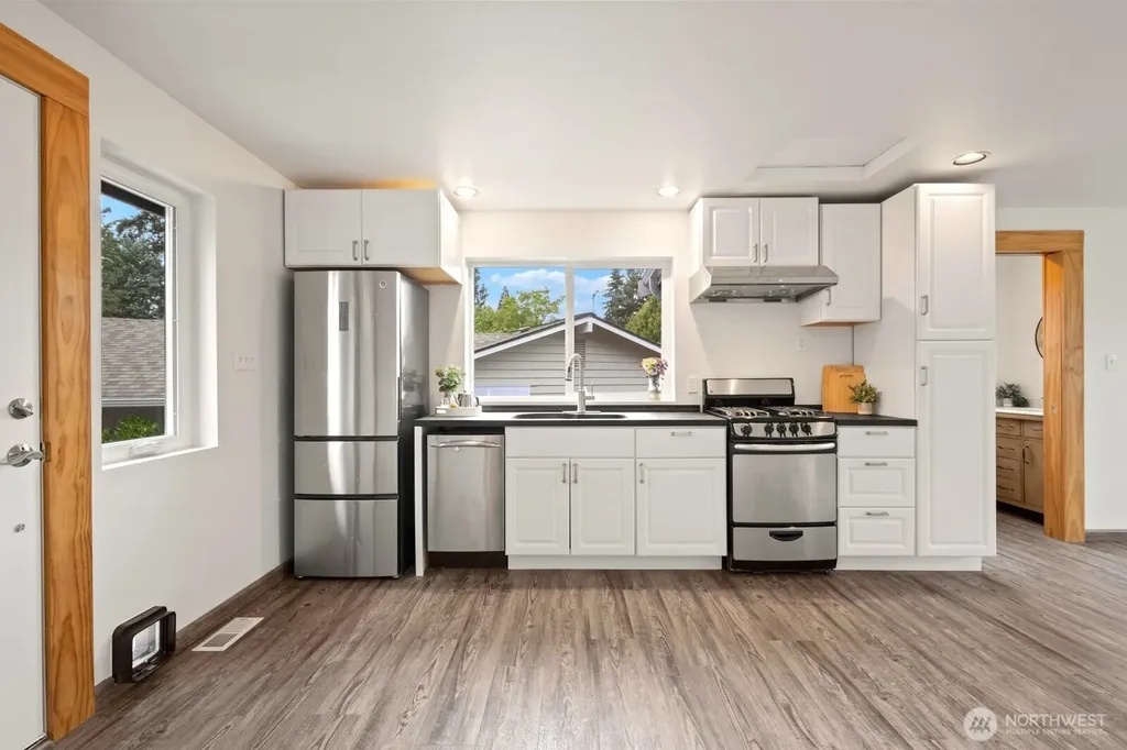 12005 NE 134th Place Kirkland WA 98034