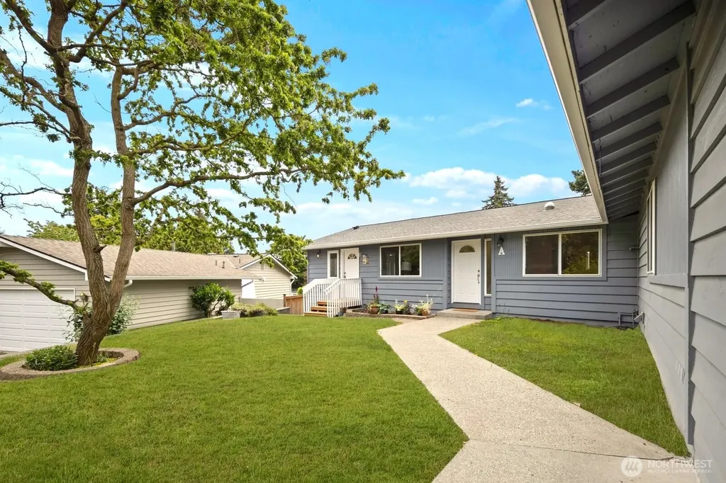 12005 NE 134th Place Kirkland WA 98034