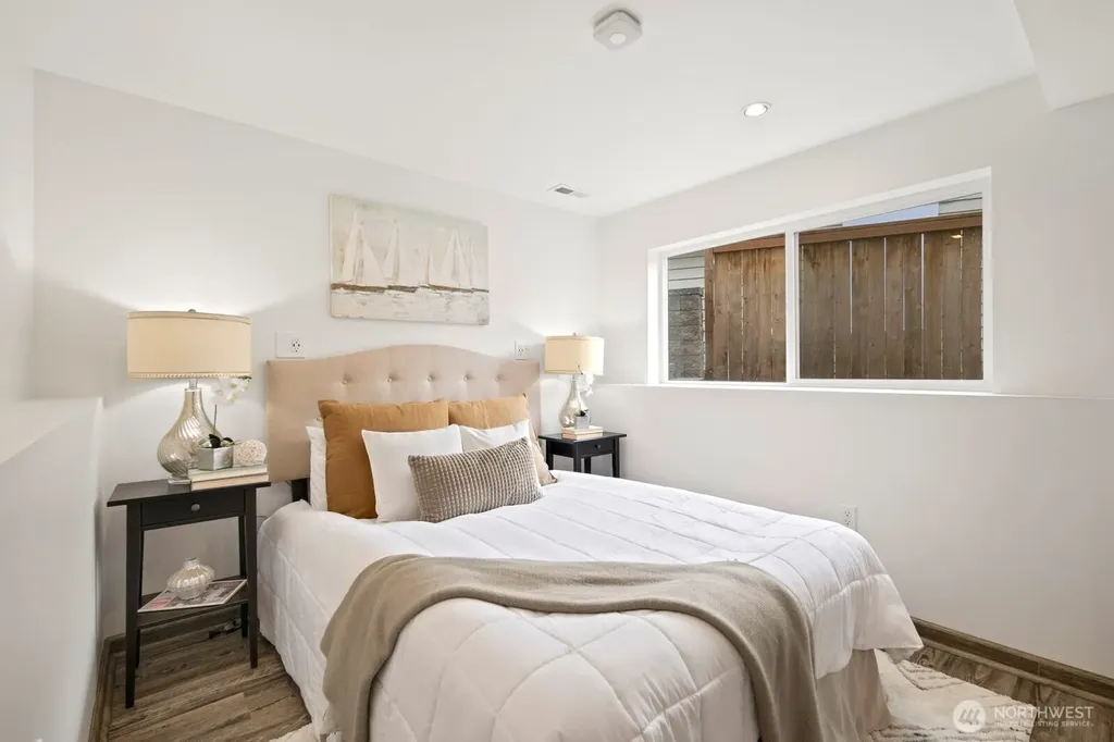 12005 NE 134th Place Kirkland WA 98034