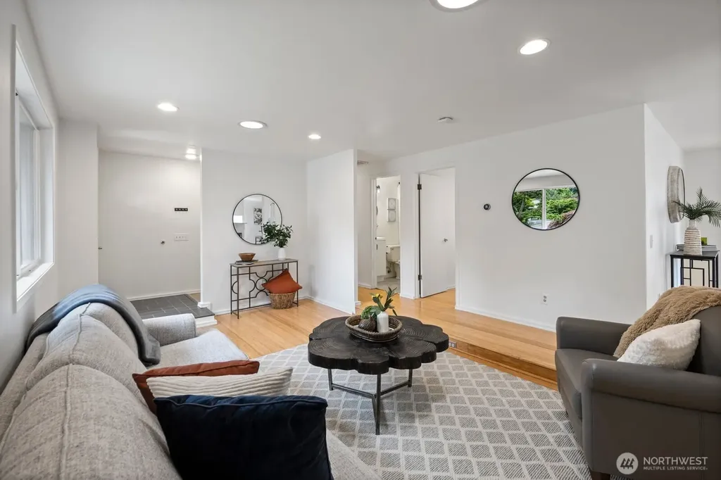 12005 NE 134th Place Kirkland WA 98034
