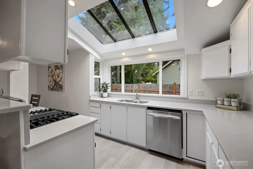 12005 NE 134th Place Kirkland WA 98034