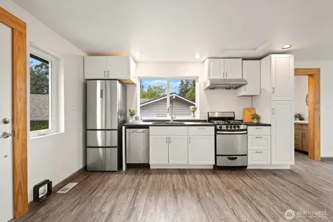 12005 NE 134th Place Kirkland WA 98034