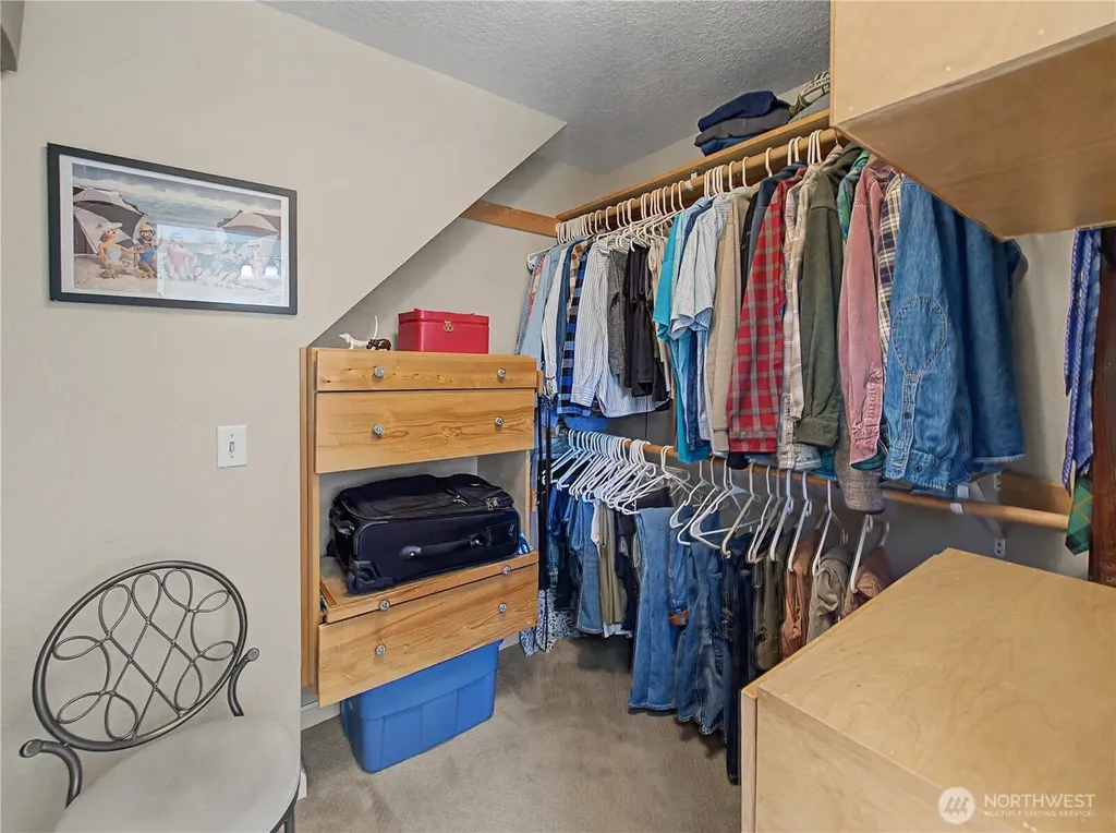 27721 SE 400th Way Enumclaw WA 98022