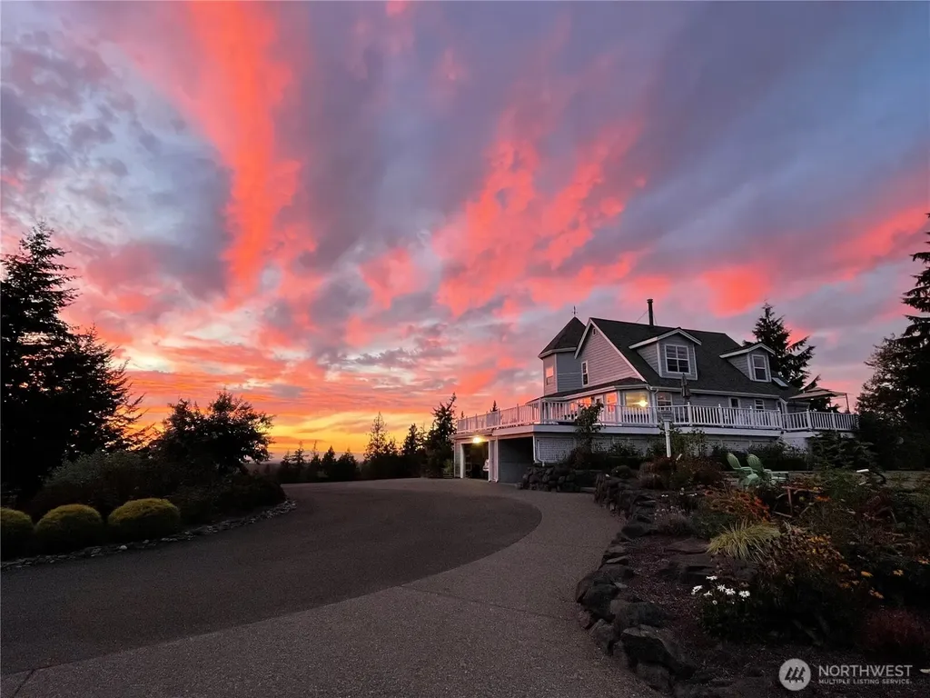 27721 SE 400th Way Enumclaw WA 98022
