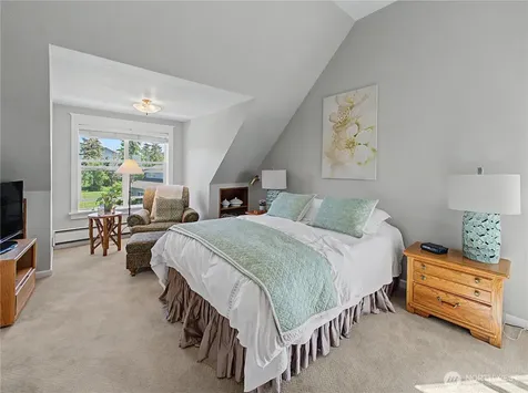 27721 SE 400th Way Enumclaw WA 98022