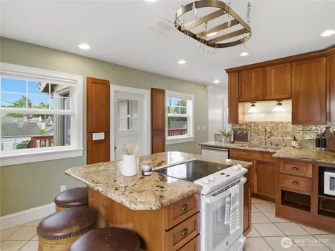 1901 S Sprague Avenue Tacoma WA 98405