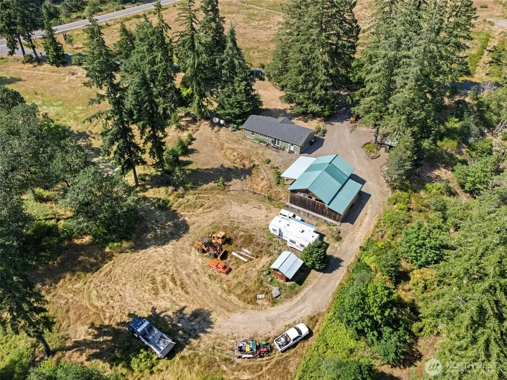 12441 133rd Avenue SE Rainier WA 98576