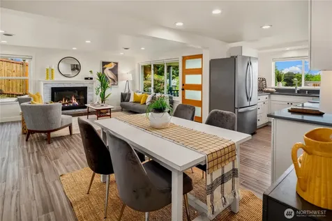 9258 24th Avenue SW Seattle WA 98106