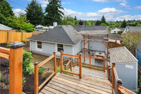 9258 24th Avenue SW Seattle WA 98106