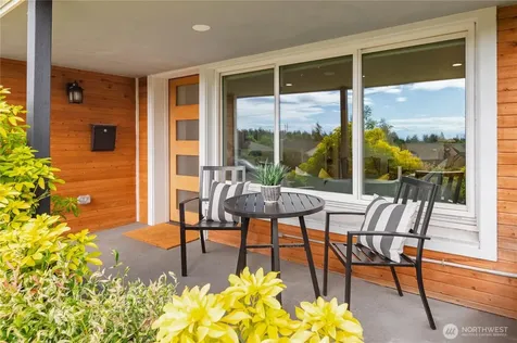 9258 24th Avenue SW Seattle WA 98106