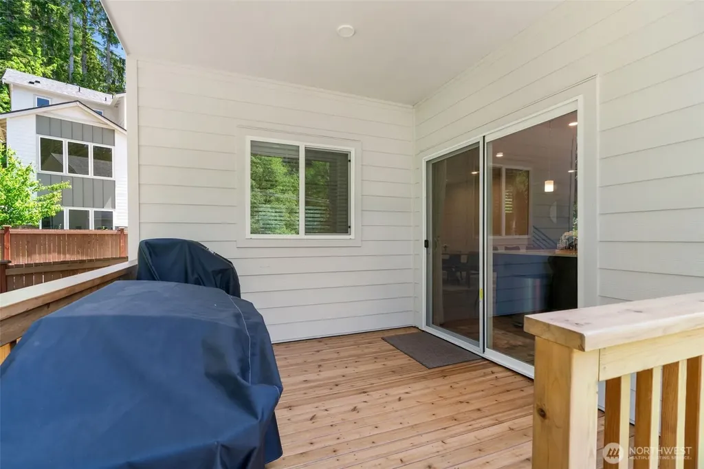 18804 14th Place W Lynnwood WA 98037