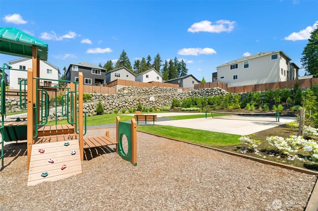 18804 14th Place W Lynnwood WA 98037