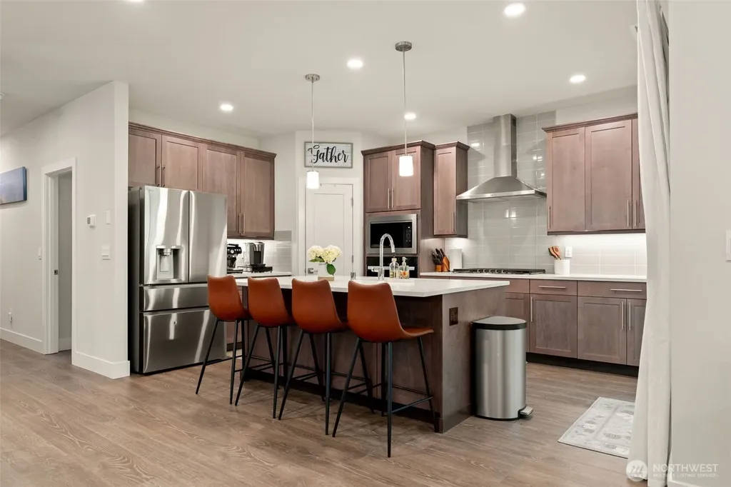 18804 14th Place W Lynnwood WA 98037