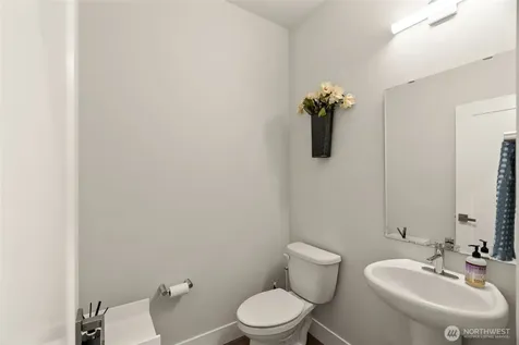 18804 14th Place W Lynnwood WA 98037
