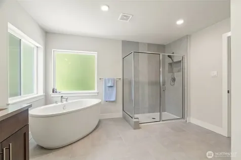 18804 14th Place W Lynnwood WA 98037