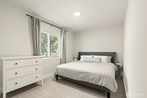 18804 14th Place W Lynnwood WA 98037