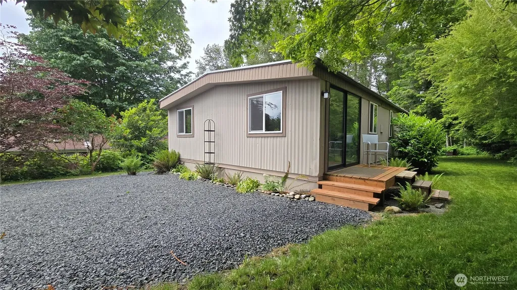 2284 Yew Street Bellingham WA 98229