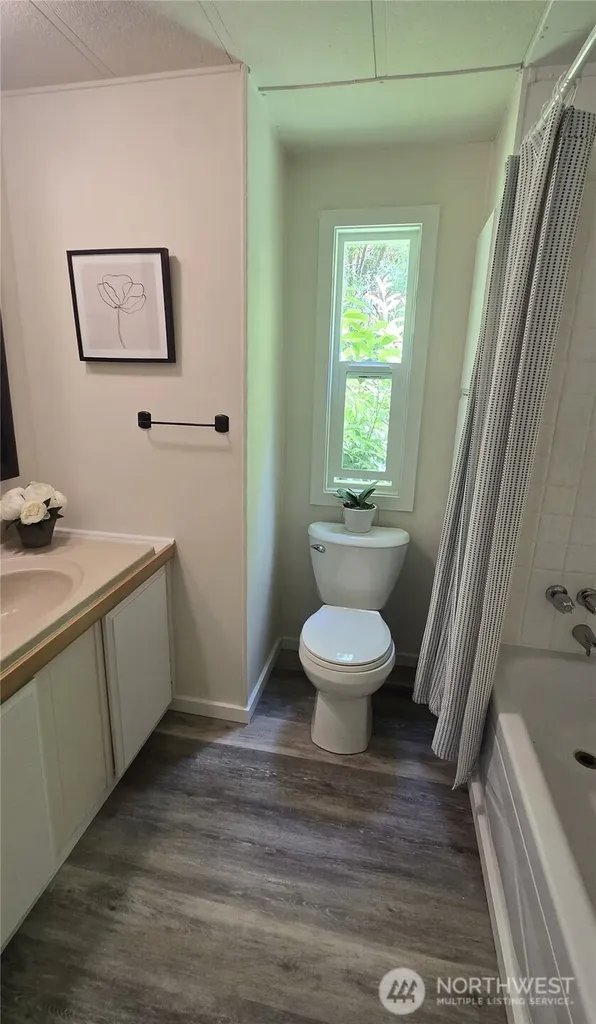 2284 Yew Street Bellingham WA 98229
