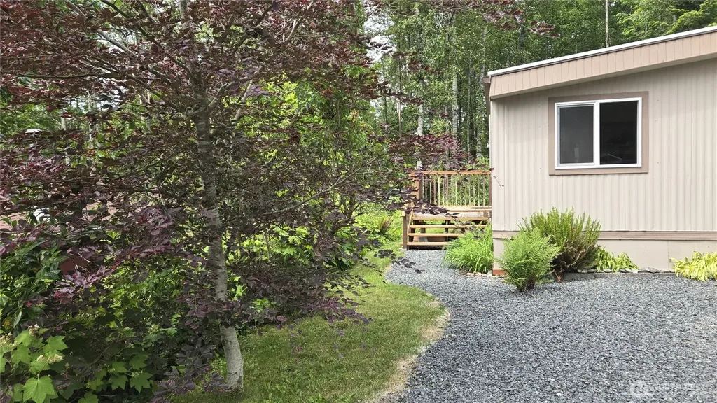 2284 Yew Street Bellingham WA 98229
