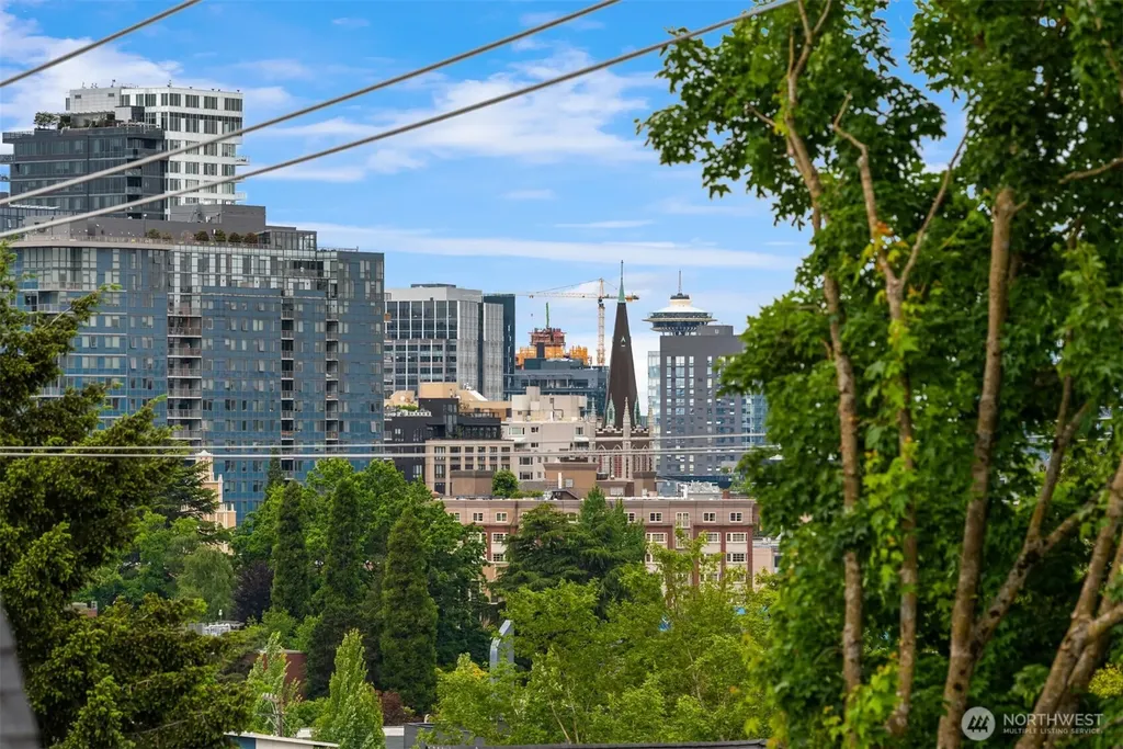 1615 E Columbia Street Seattle WA 98122
