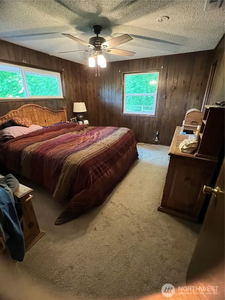 452 Lincoln Creek Centralia WA 98531