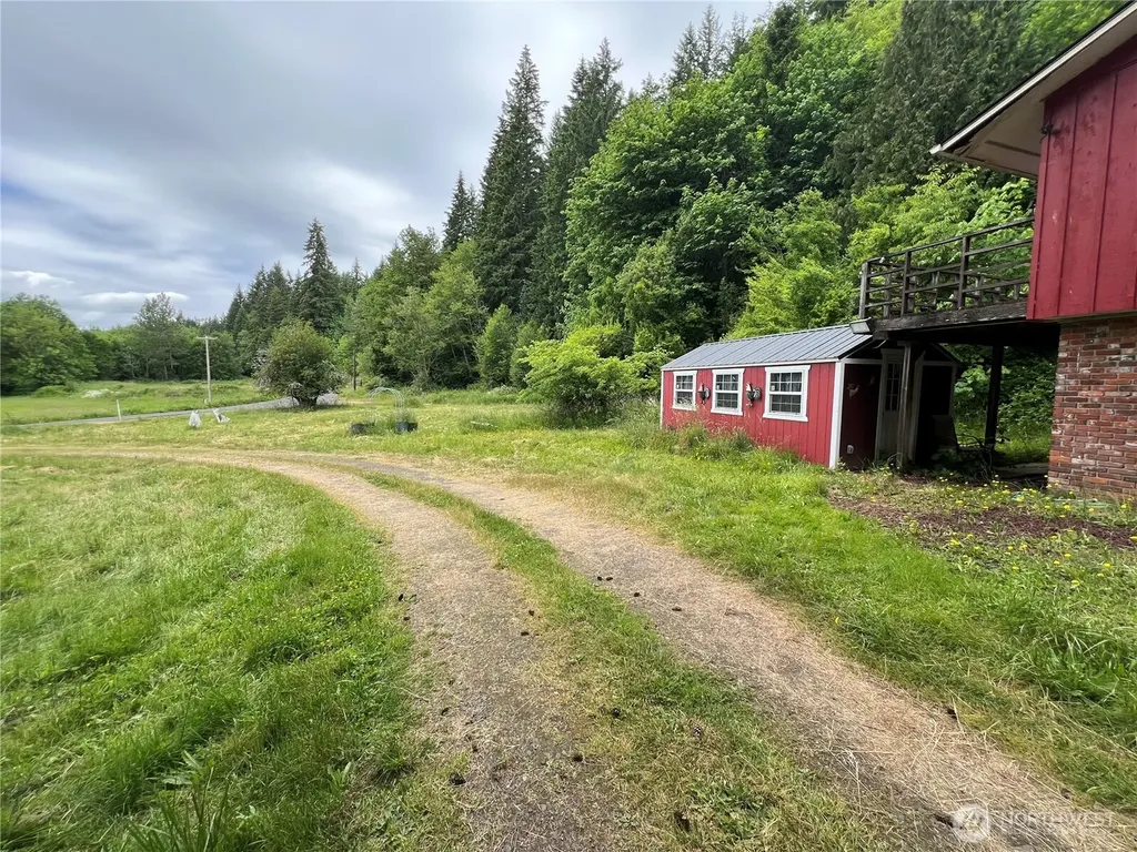 452 Lincoln Creek Centralia WA 98531