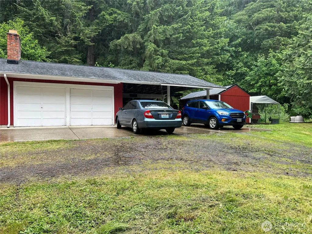 452 Lincoln Creek Centralia WA 98531