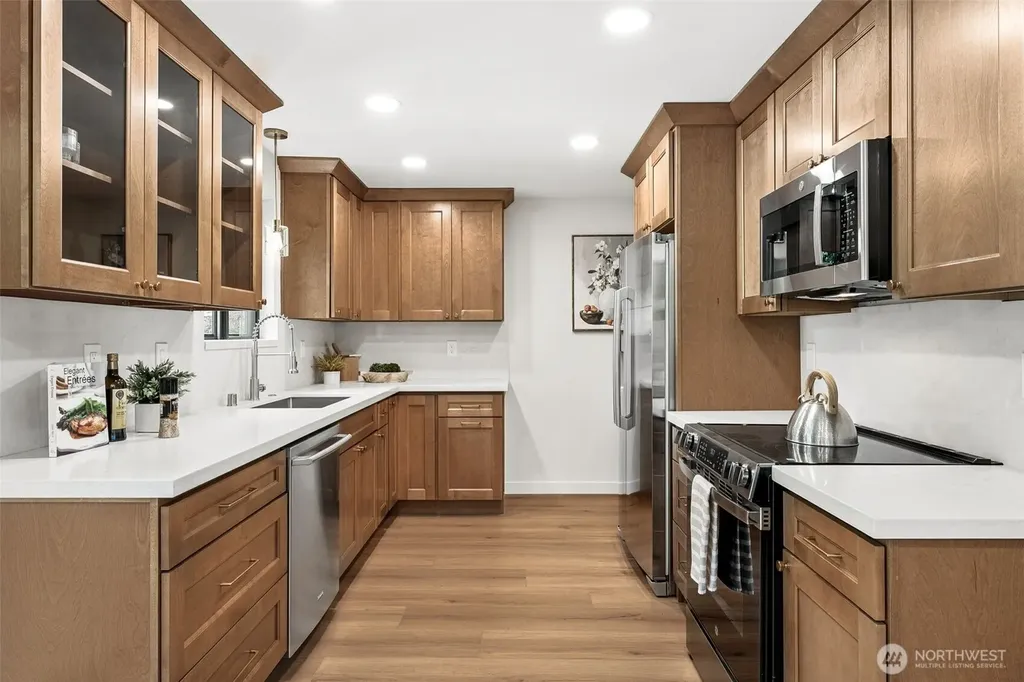 2608 32nd Avenue SE Puyallup WA 98374