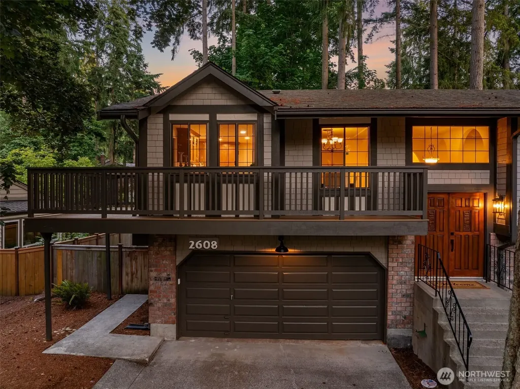2608 32nd Avenue SE Puyallup WA 98374