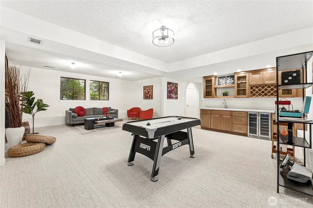 2608 32nd Avenue SE Puyallup WA 98374