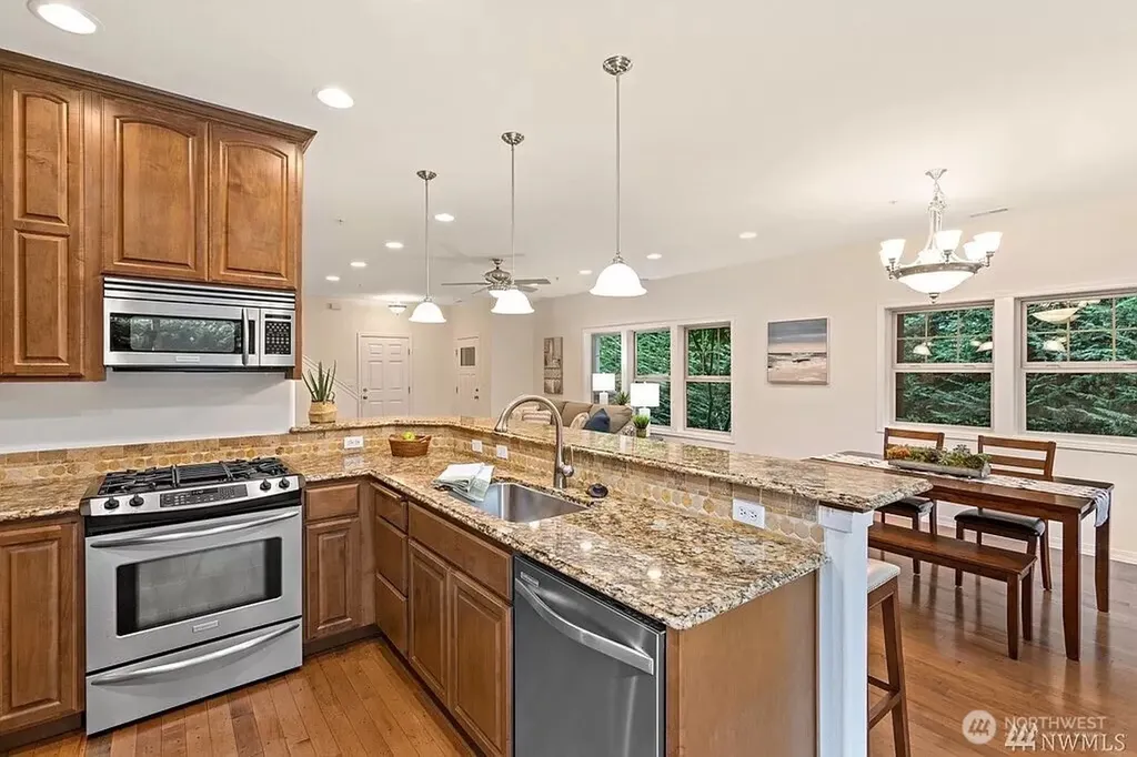 21900 SE 242nd Street Maple Valley WA 98038