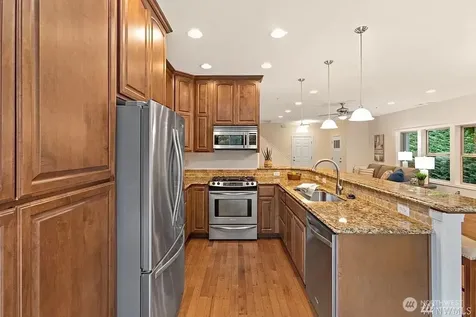 21900 SE 242nd Street Maple Valley WA 98038